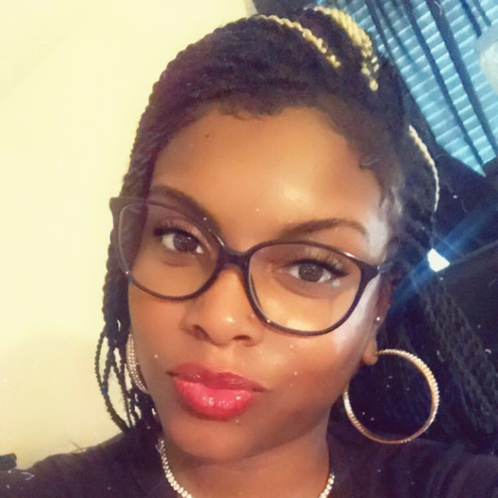 Meet your Posher, Miracle